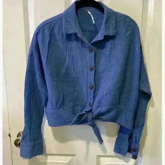 Free People Blue Sunseekers Tie Front Top - Picture 13 of 13